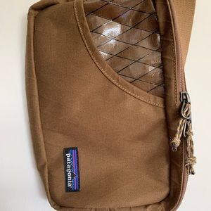 Patagonia belt bag. Small outdoor bag. Brand new.